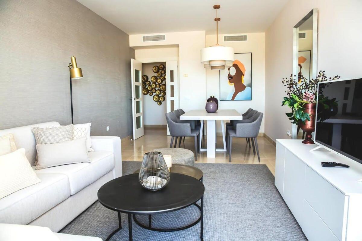 Exclusivo Apartamento En Los Flamingos Golf Estepona Exterior photo